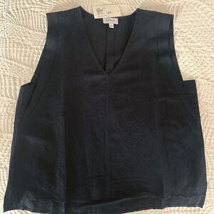Evereve Black Linen tank top L